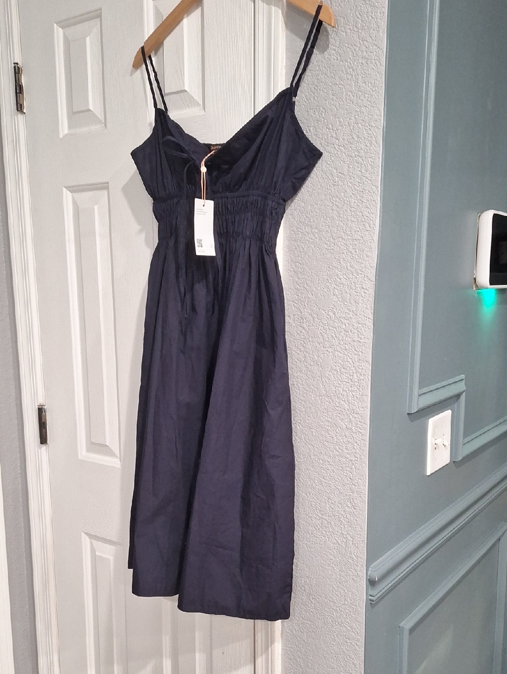 Quince 100% Organic Cotton Keyhole Midi Dress Navy S NWT - Picture 2 of 3